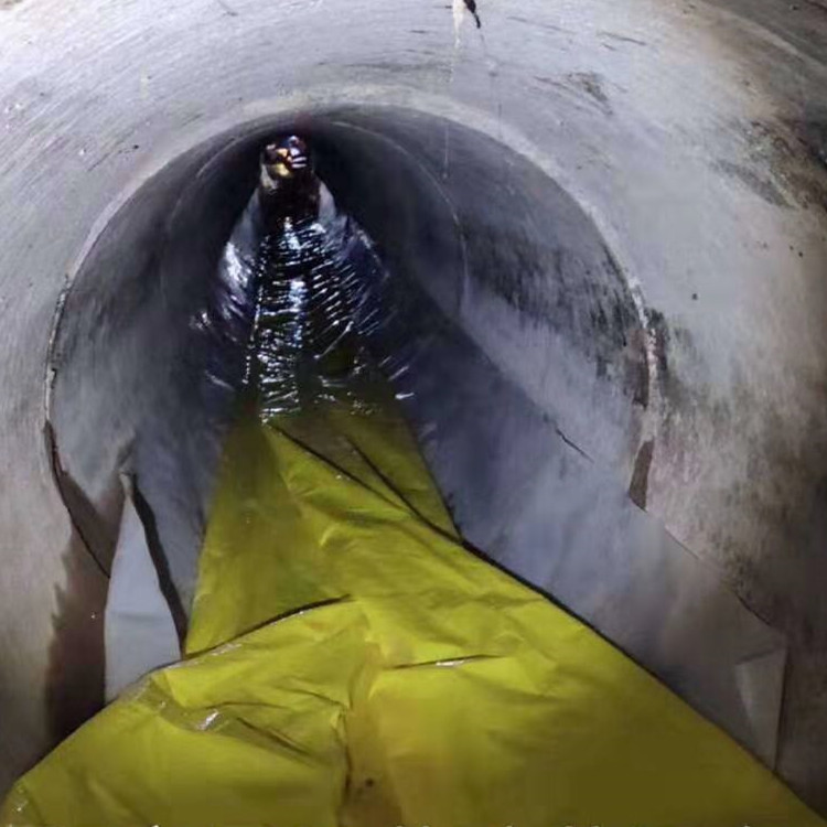 于洪管道紫外光固化修复