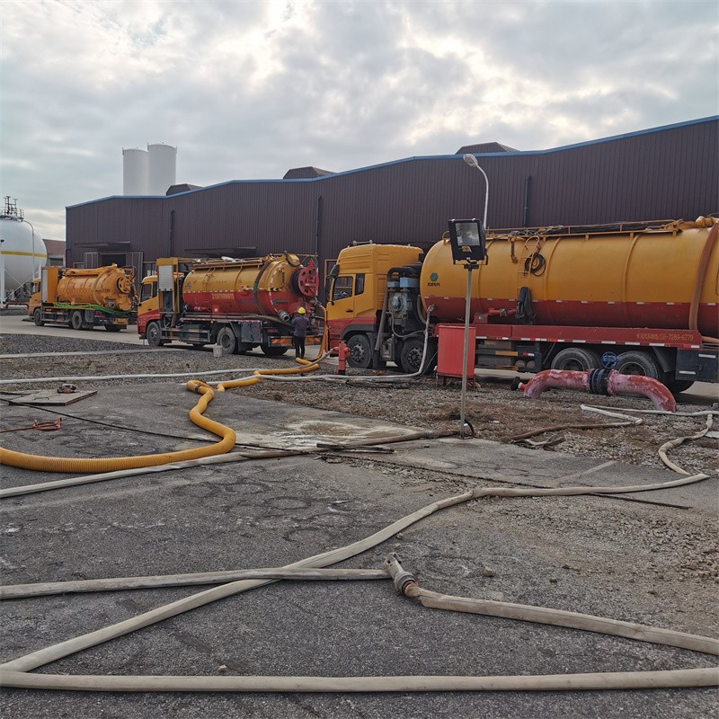 于洪污水池清理